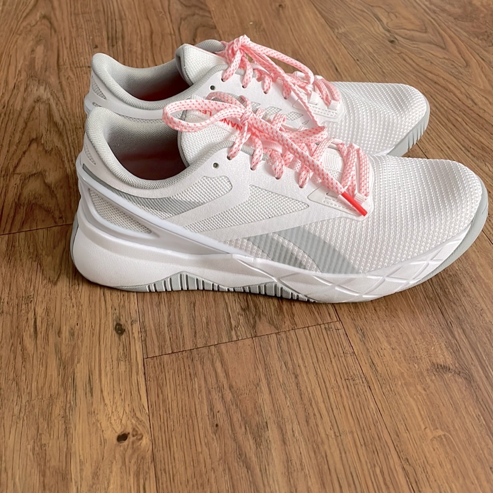 Like new Reebok NANOFLEX shoes